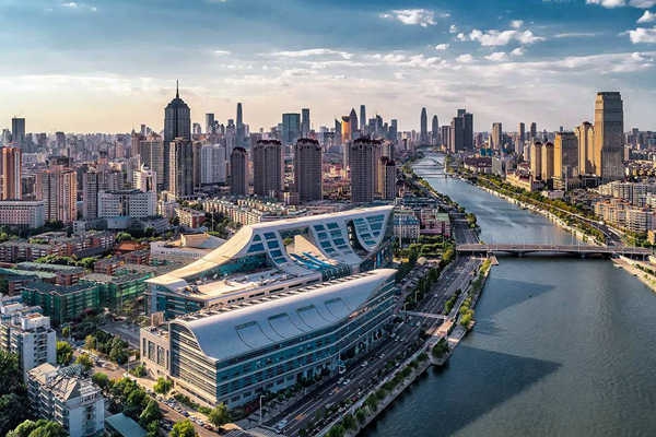 環(huán)境監(jiān)測行業(yè)缺少統(tǒng)一技術(shù)規(guī)范是個難題！